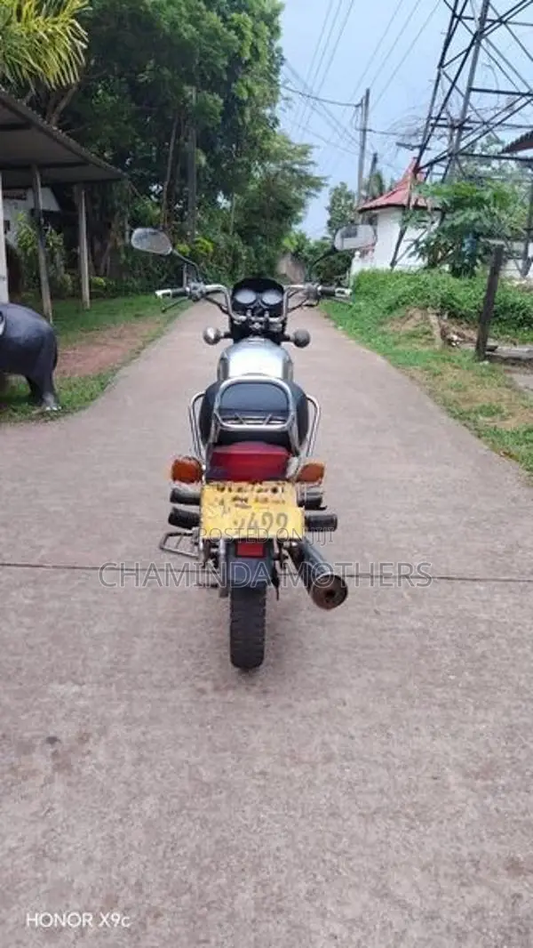 Bajaj Boxer 2006
