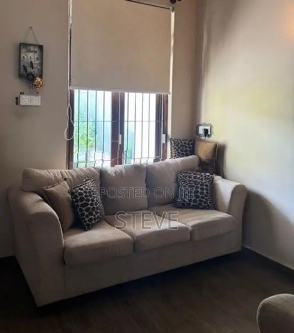 Alpha Used Sofa