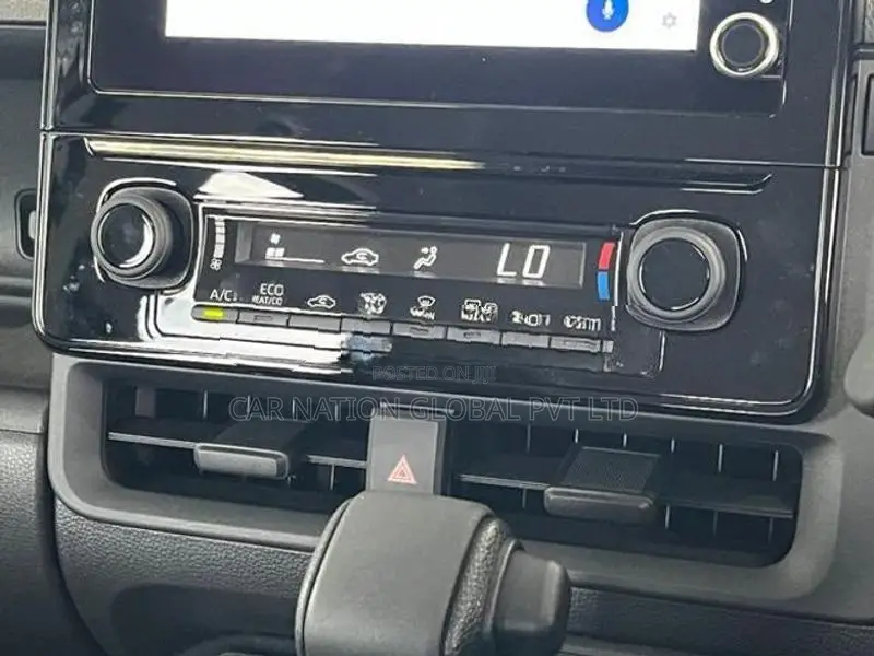 Toyota Sienta G Grade 7 Seater 2025