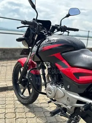 Bajaj Pulsar 150 2017