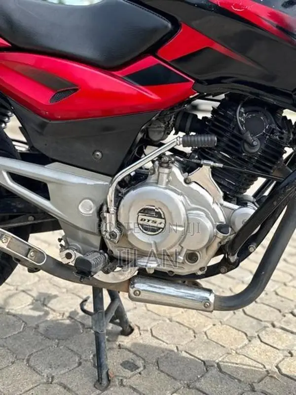 Bajaj Pulsar 150 2017
