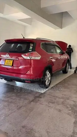 Nissan X-Trail 2015