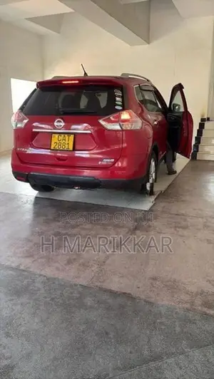 Nissan X-Trail 2015