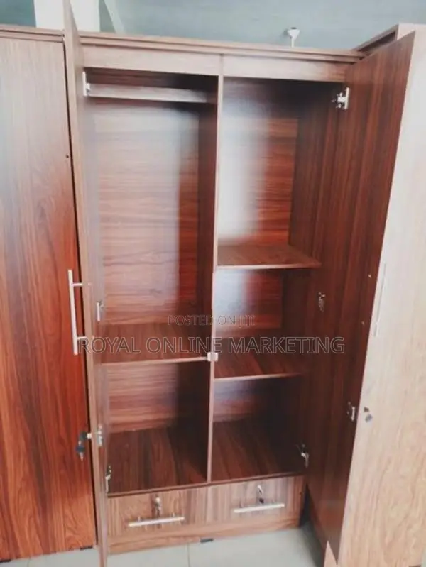 2 Door Wardrobe (MC-7)