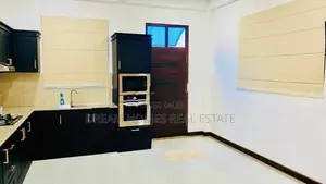Semi-Furnished 3-Bedroom House for Rent – Kottawa