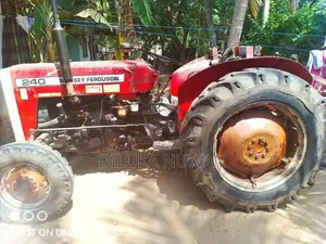 Massey Ferguson MF240 2011