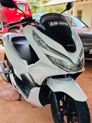 Honda PCX 150 2021
