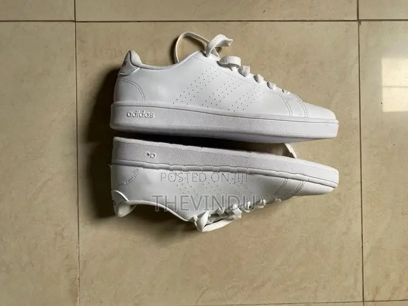 Adidas Advantage Base White Sneakers (EUR 41.5 / UK 7.5)