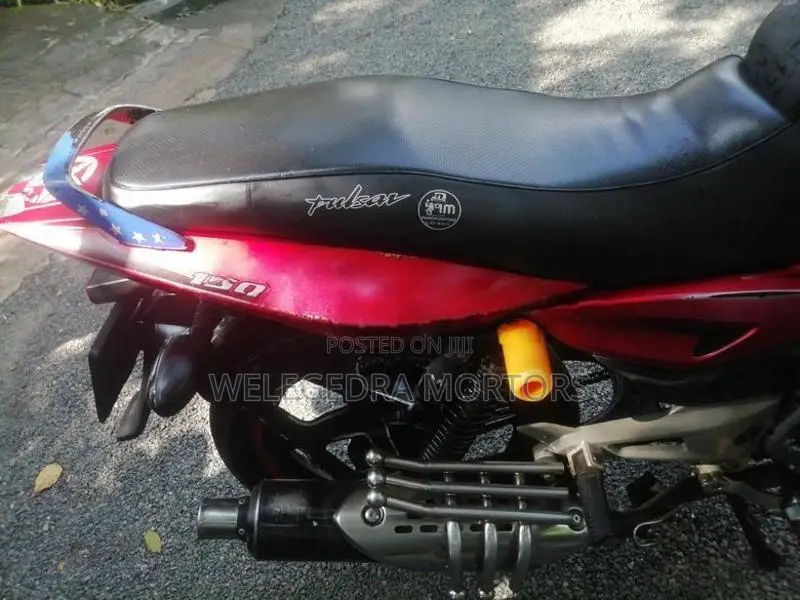 Bajaj Pulsar 150 2017