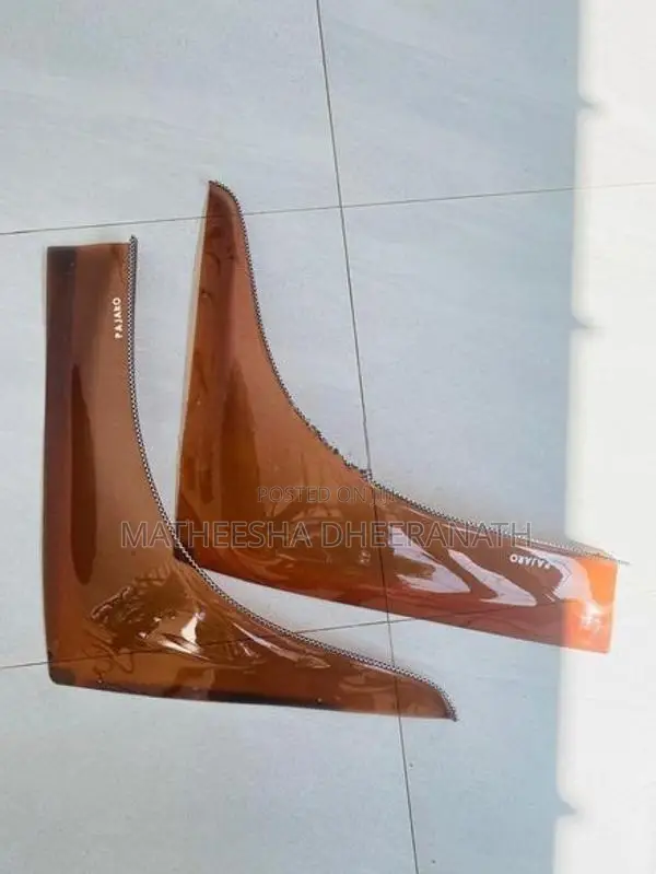 Pajero Visor