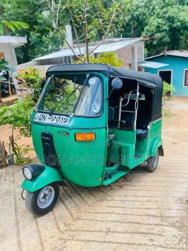 Bajaj RE 2008