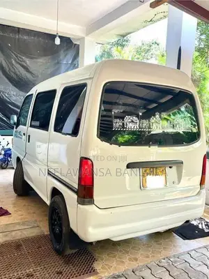 Subaru Sambar 2000