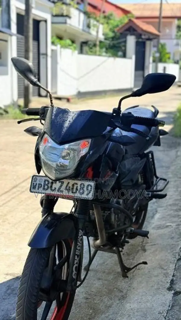 Bajaj Pulsar 135 2015