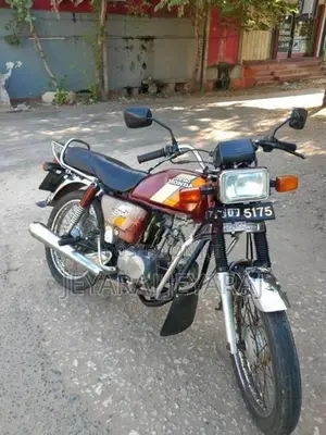 Hero CD 100 2000