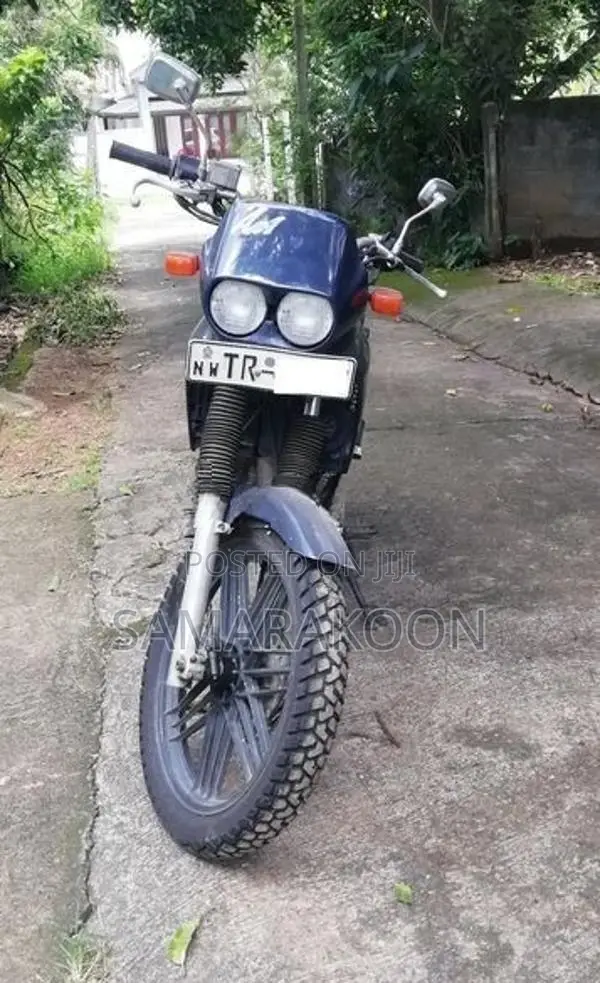Honda AX1 2003