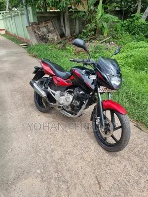 Bajaj Pulsar 150 2017