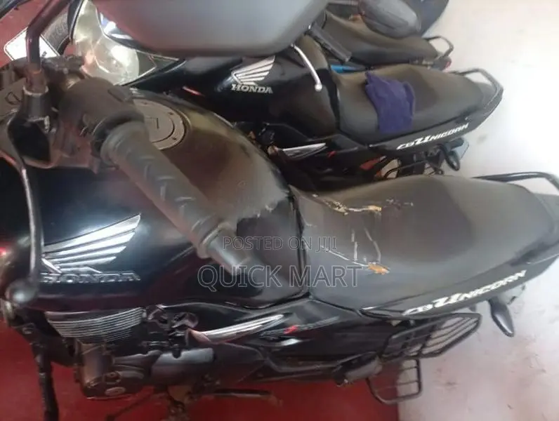 Honda CB Unicorn 2014