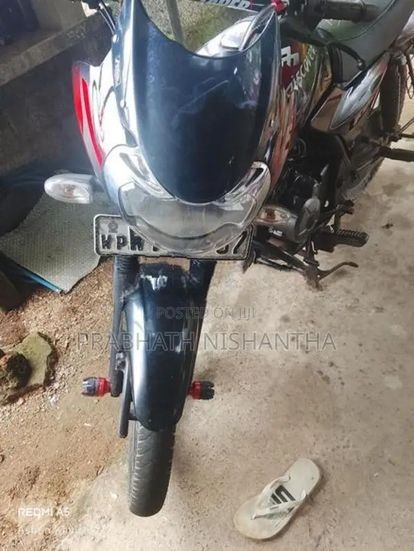 Bajaj Discover 150 2011