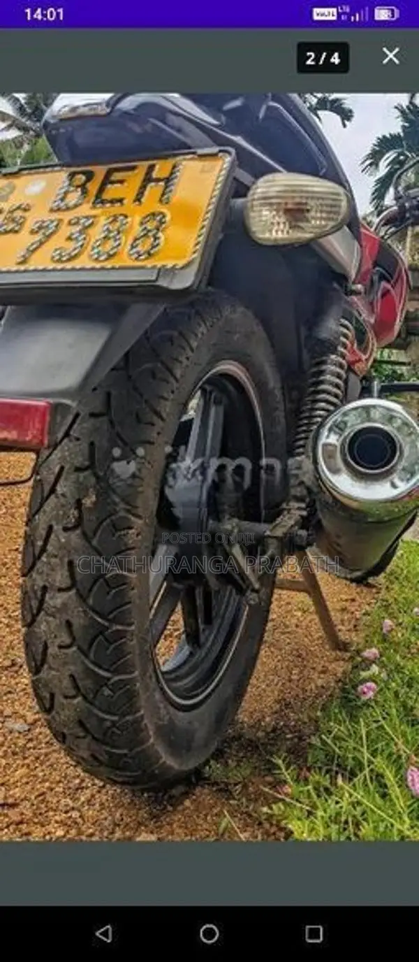 Bajaj V15 2016