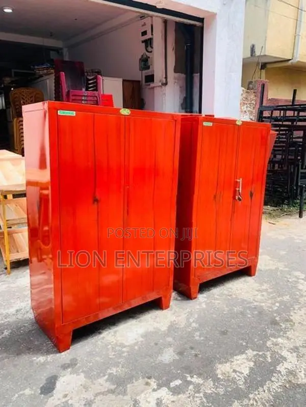 4×2.5 ft Steel cupboards wholesale new