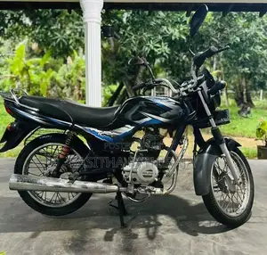 Bajaj CT100 2018