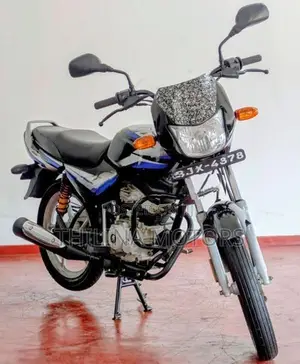 Bajaj CT100 2025