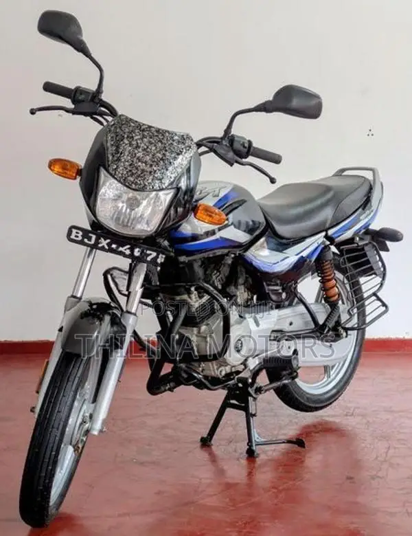 Bajaj CT100 2025