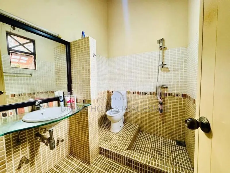 4 Bedroom House For Sale In Hokandara Talawatugoda
