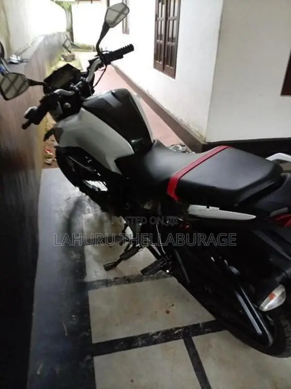 Honda CB Hornet 2017