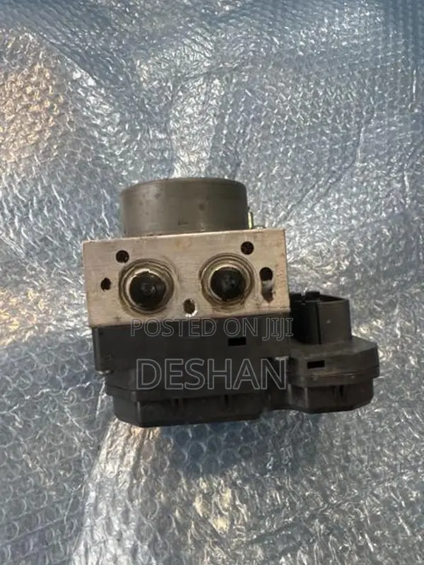 Toyota vitz ksp130 abs modulator recondition