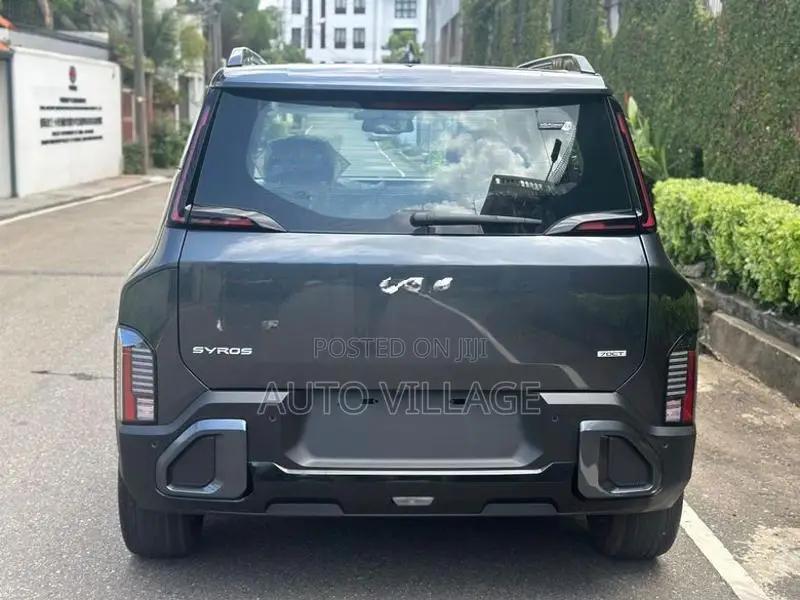 Kia Syros HTX + pack 2026