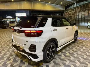 Toyota Raize Park BSM 2026
