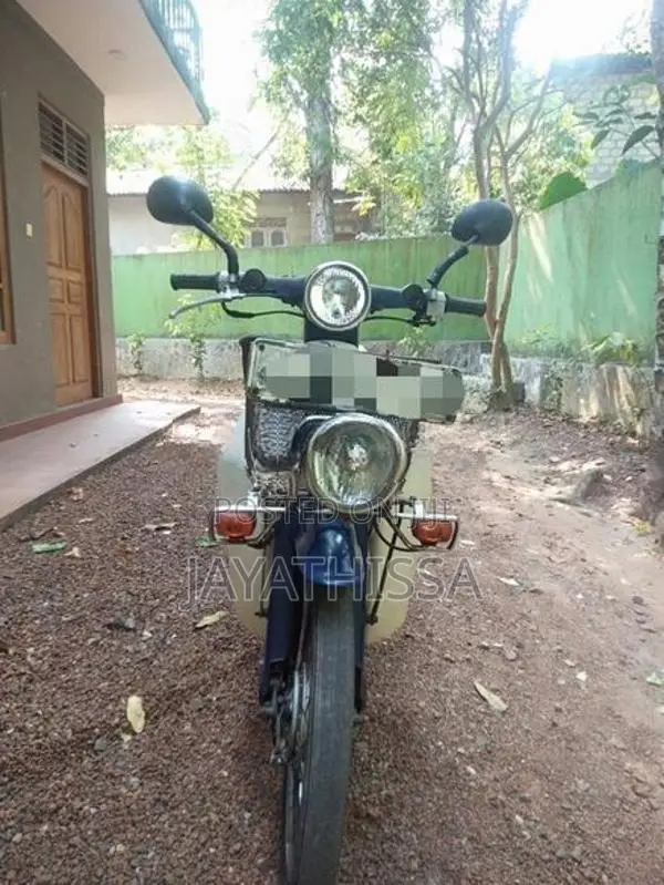 Honda Super Cub Press 2003