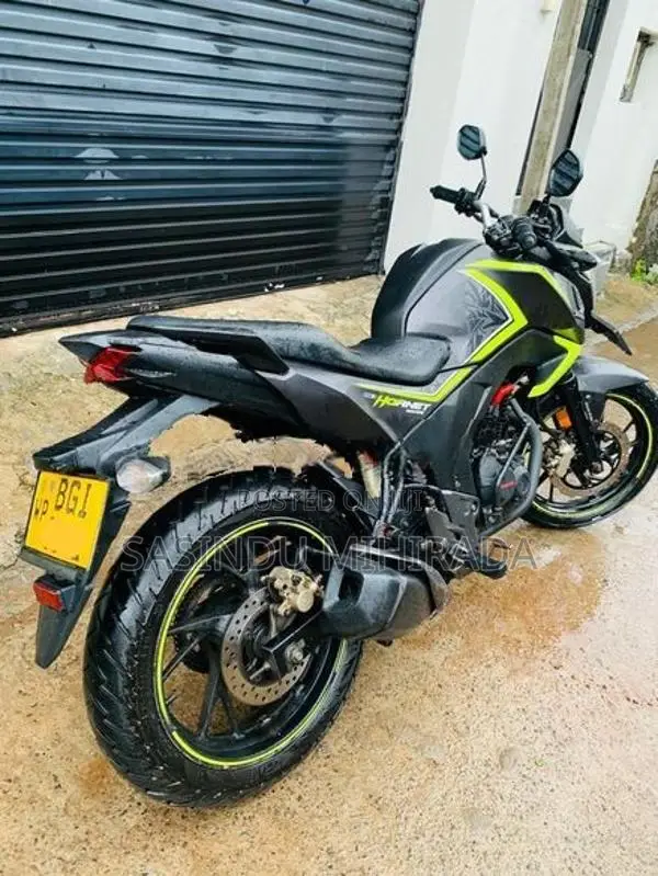 Honda CB Hornet 2017
