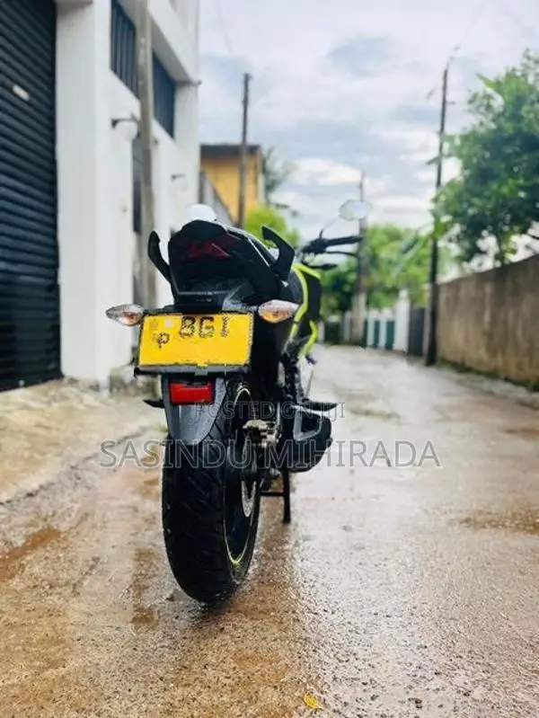 Honda CB Hornet 2017