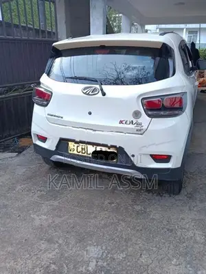Mahindra KUV 100 2020