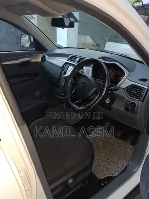 Mahindra KUV 100 2020