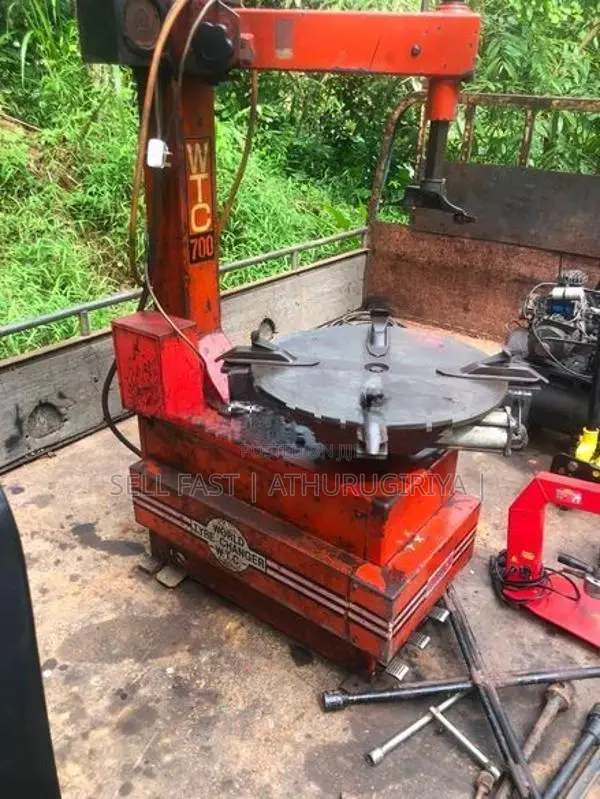 ටයර් කඩේකට අවශ්‍ය සියලුම යන්ත්‍ර