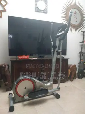 Cross Trainer Machine