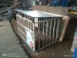 Dog House (Cage)