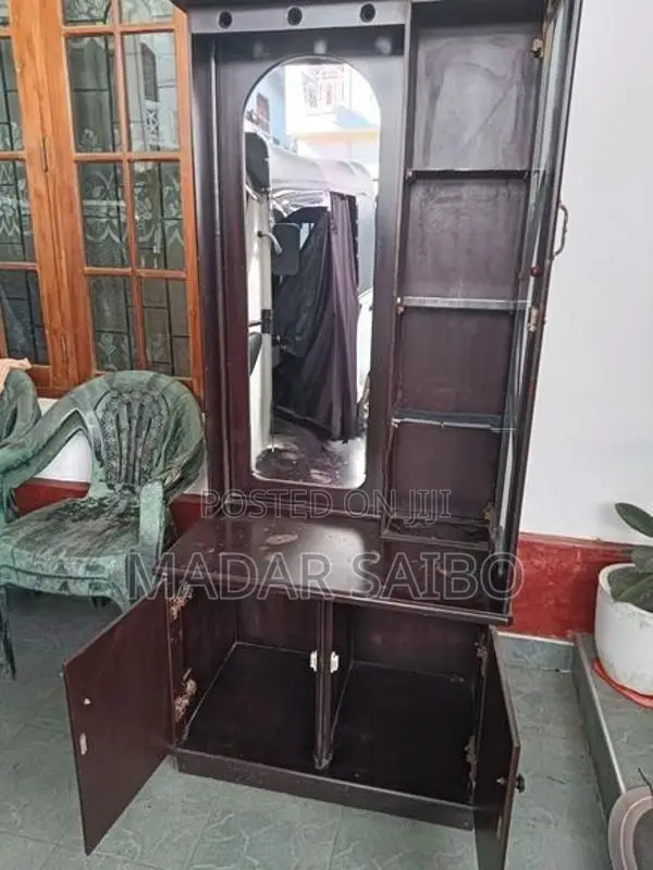 Piyestra Dressing Table