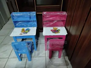 Kids Table and chair – Half Rack