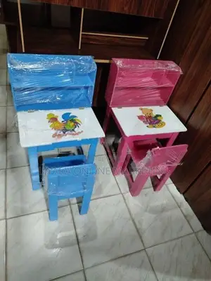 Kids Table and chair – Half Rack