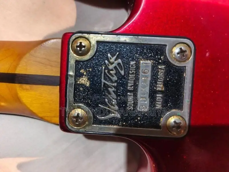 "Vantage" Electric Guitar