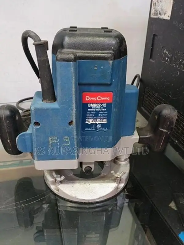 Dongcheng Router Machine