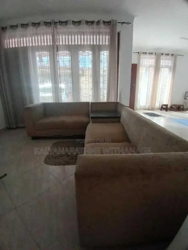 Sofa Set