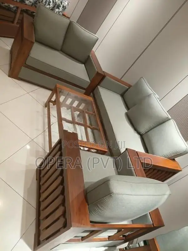 Glamorous Wooden Sofa Set