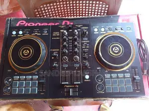 Pioneer DDJ-400 DJ Controller