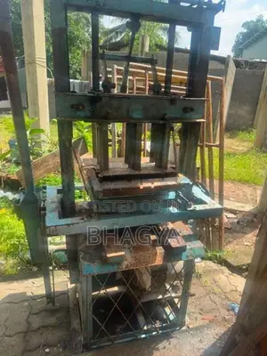 Block Gal Machine