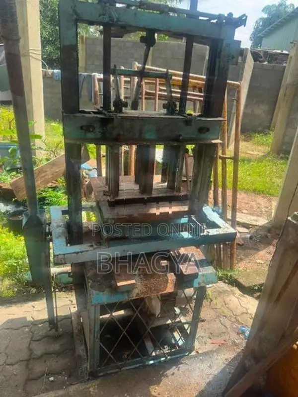 Block Gal Machine